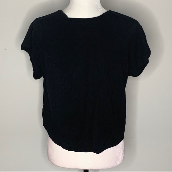 Black flowy shirt - Picture 2 of 3